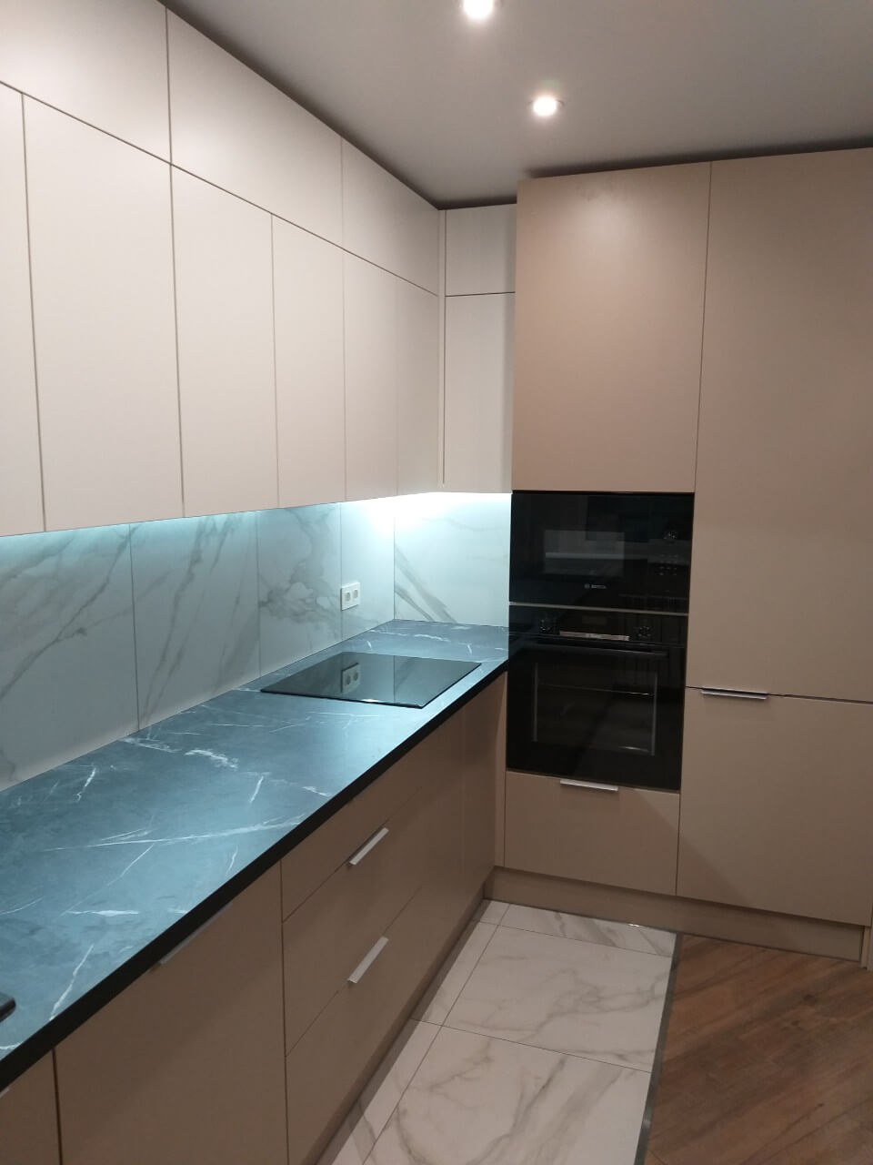 угловые кухни фото